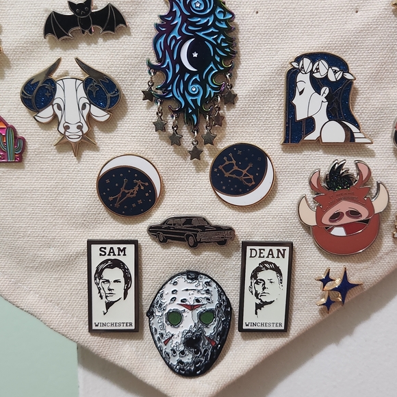 Colorful Enamel Pin Collection - Picture 4 of 4